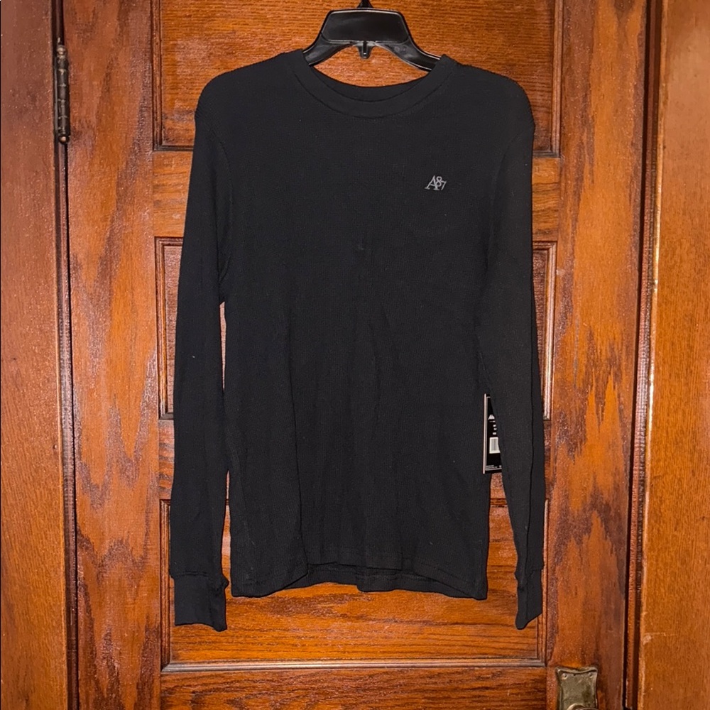 Medium Aeropostale Ribbed Knit Long Sleeve Short